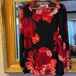 Susan Graver Black & Red Floral Top - Size L